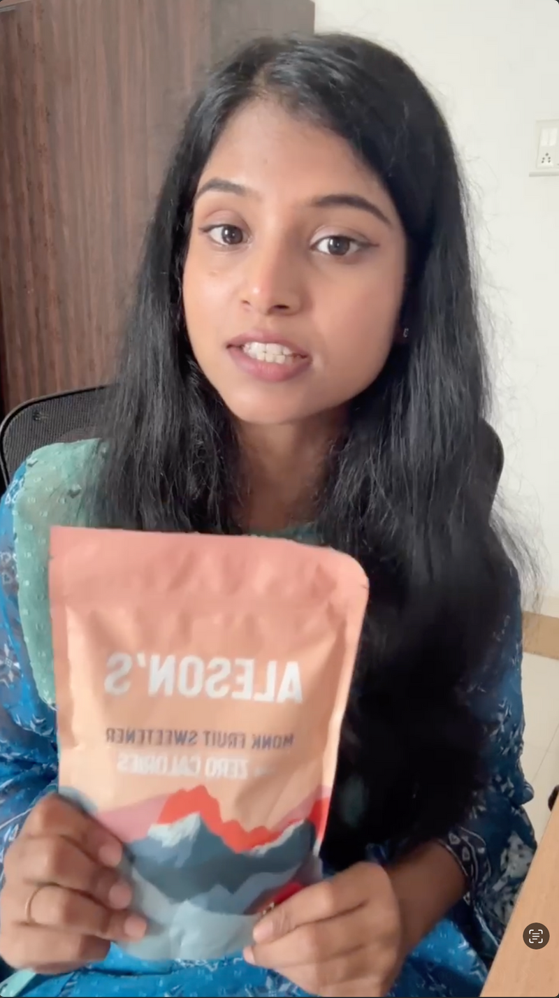 Clinical nutritionist Muskan Shaikh recommending Aleson’s Monk Fruit Sweetener